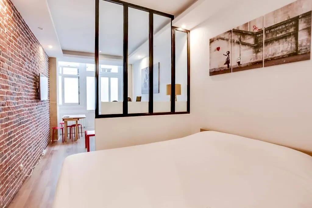 Cmg Chaussee D'antin I Appartement